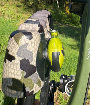 NEW improved Adhesive holder with 2 bottles Deer